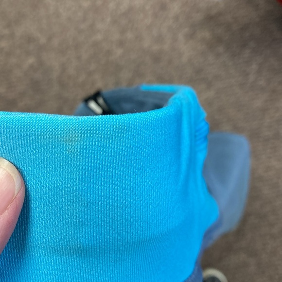 Nike Dri-fit Capri Running Pants size Small Gray & Blue, zip waistband pocket - Picture 11 of 12